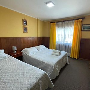 Habitación con 2 Camas Individuales